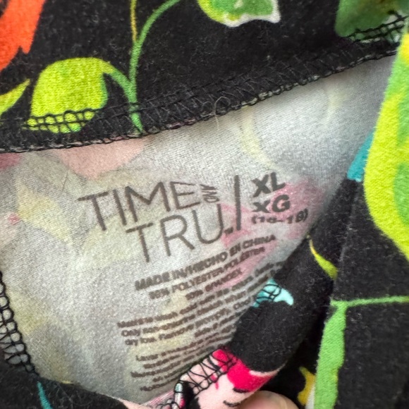 Floral capri leggings - soft - Picture 3 of 3